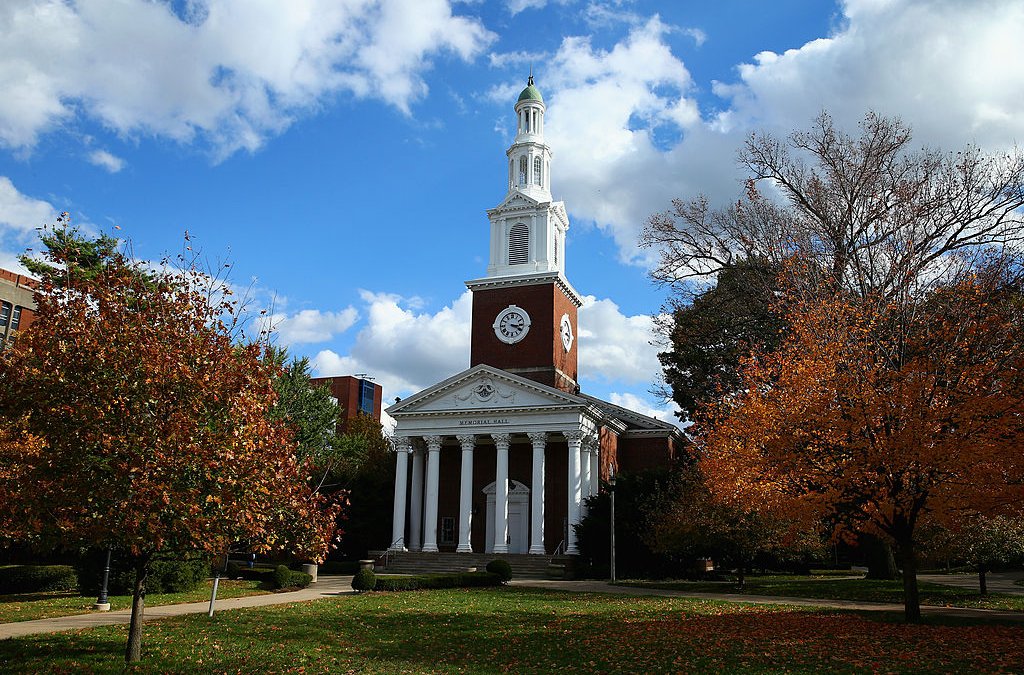 University of Kentucky Bans Student Who Used Racist Slurs Against Student – NBC Chicago - Vimarsana News