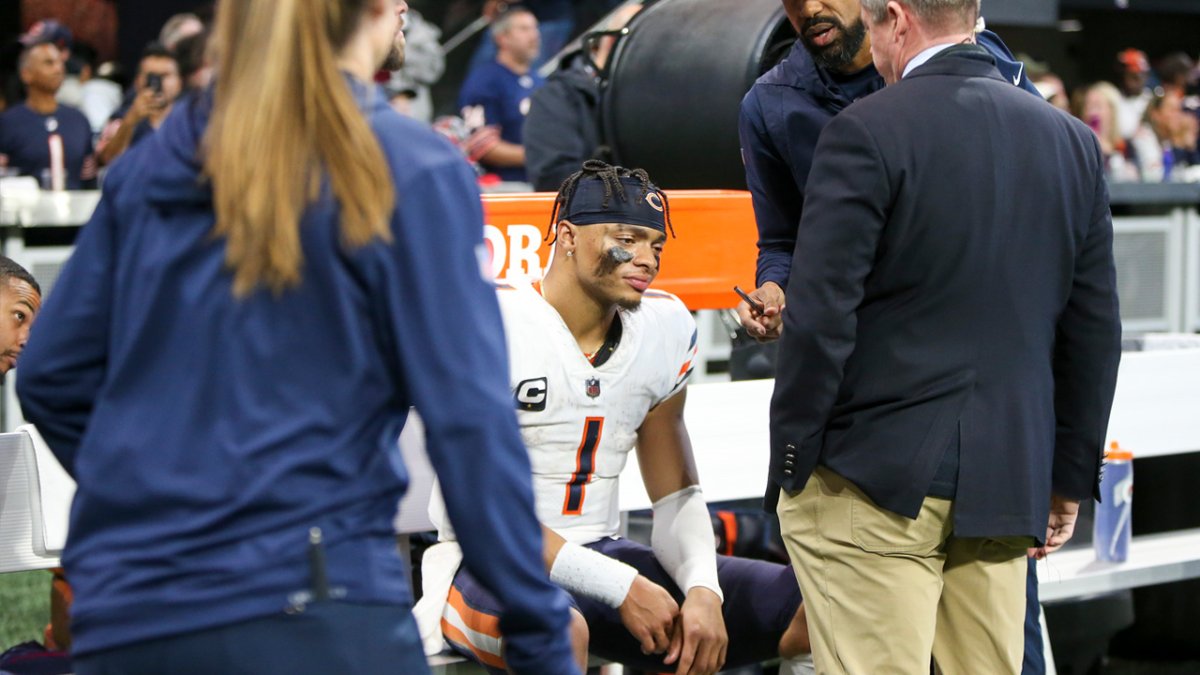 Bears Playing Justin Fields Vs. Jets Would Be Insane Act of Gross Negligence NBC Chicago