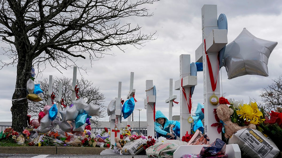 Virginia Walmart Shooting Survivor Sues for $50 Million – NBC Chicago - Vimarsana News