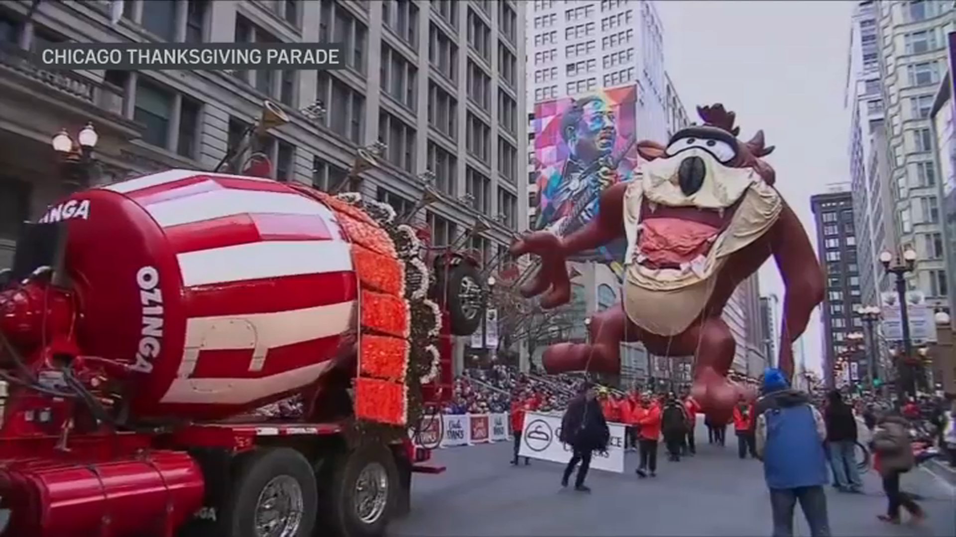 The ultimate Thanksgiving and Black Friday guide: What to know about the  parade, store openings and closures – NBC Chicago