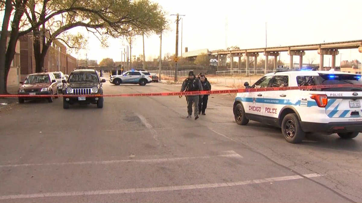 2 Dead After Little Village Shooting, CPD Officer Hurt After Crowd