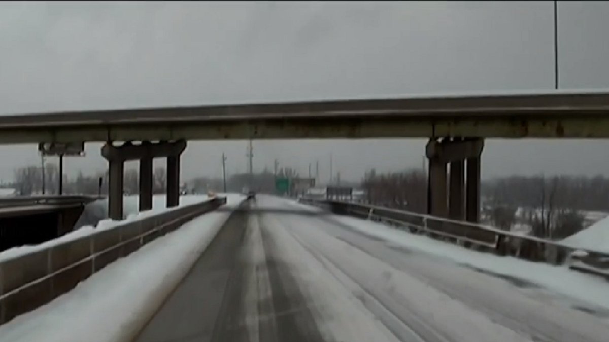 IDOT Combats First Taste of Winter Weather NBC Chicago