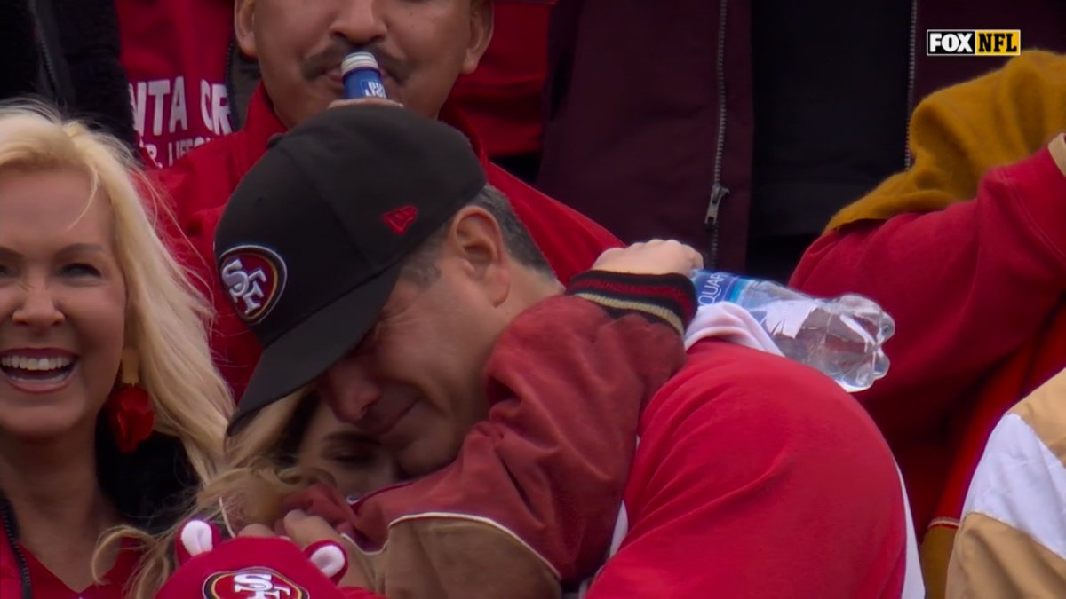 Brock Purdy's Dad Gets Emotional After QB's TD Pass in 49ers