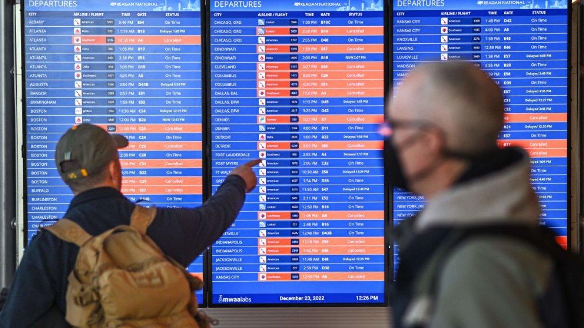 What to Do if Your Flight Gets Canceled – NBC Chicago - Vimarsana News