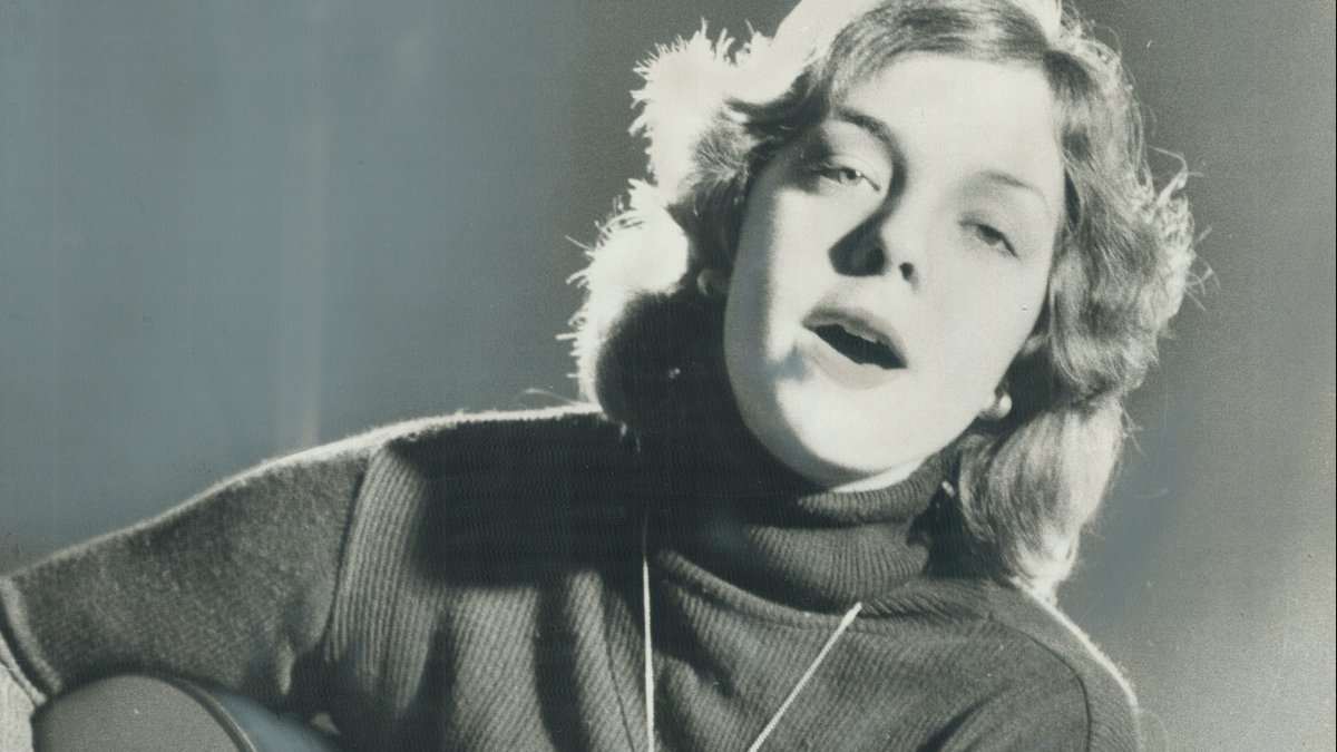'Something to Talk About' Songwriter Shirley Eikhard Dies at 67 – NBC Chicago - Vimarsana News