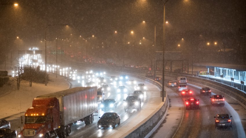 Lake effect snow falls over the Kennedy Expressway in Chicago on March 13, 2017. Chicago is experiencing its first measurable snowfall since December. (Photo by Max Herman/NurPhoto via Getty Images)