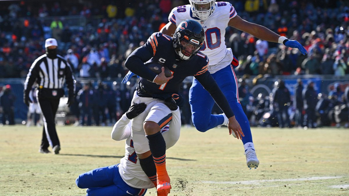 How Many Yards Is Justin Fields Away From Lamar Jackson’s Record? NBC