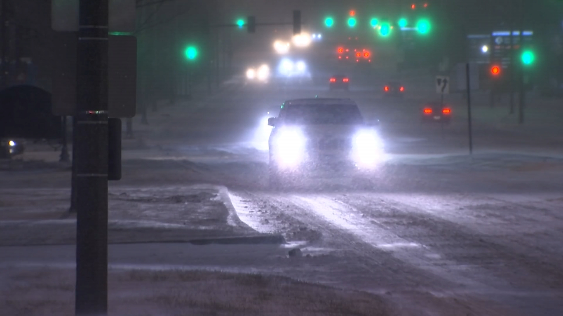 Focus Turns to Dangerous Cold, Ferocious Wind as Winter Storm Continues in Chicago Area