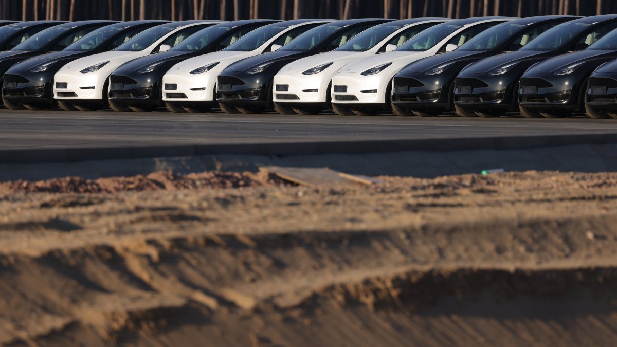 List of Electric Vehicles Eligible for Tax Credit Grows – NBC Chicago - Vimarsana News