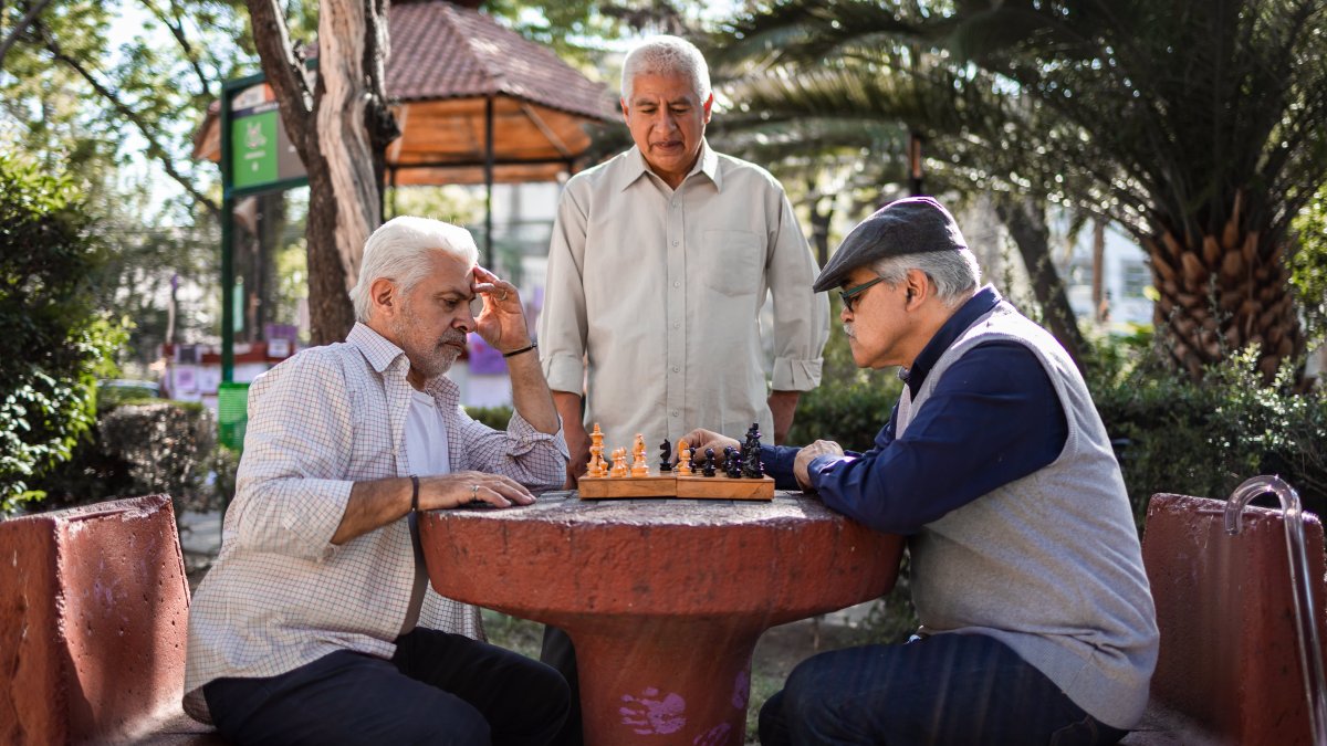 75% of Retirees Fall Short of a Key Retirement Income Goal. These Steps Can Help - Vimarsana News