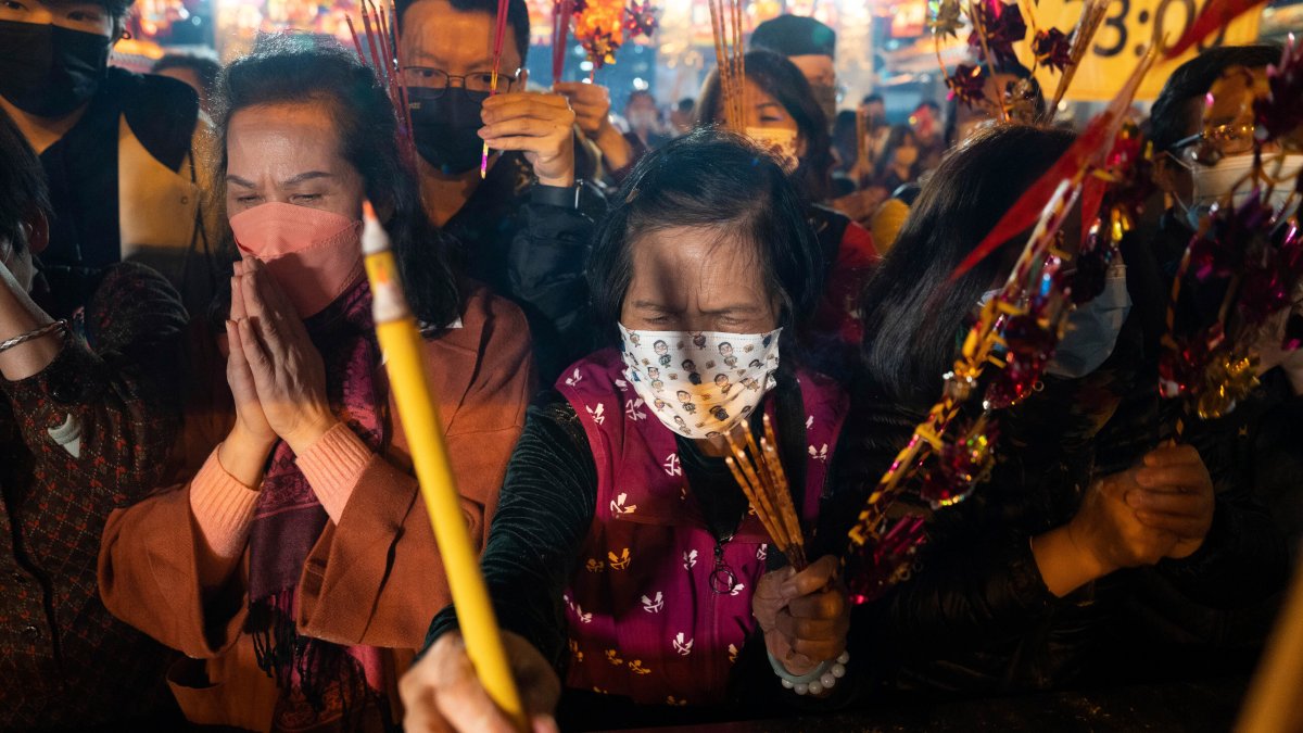 China Celebrates Lunar New Year After Lifting Its 'Zero-COVID' Policy – NBC Chicago - Vimarsana News