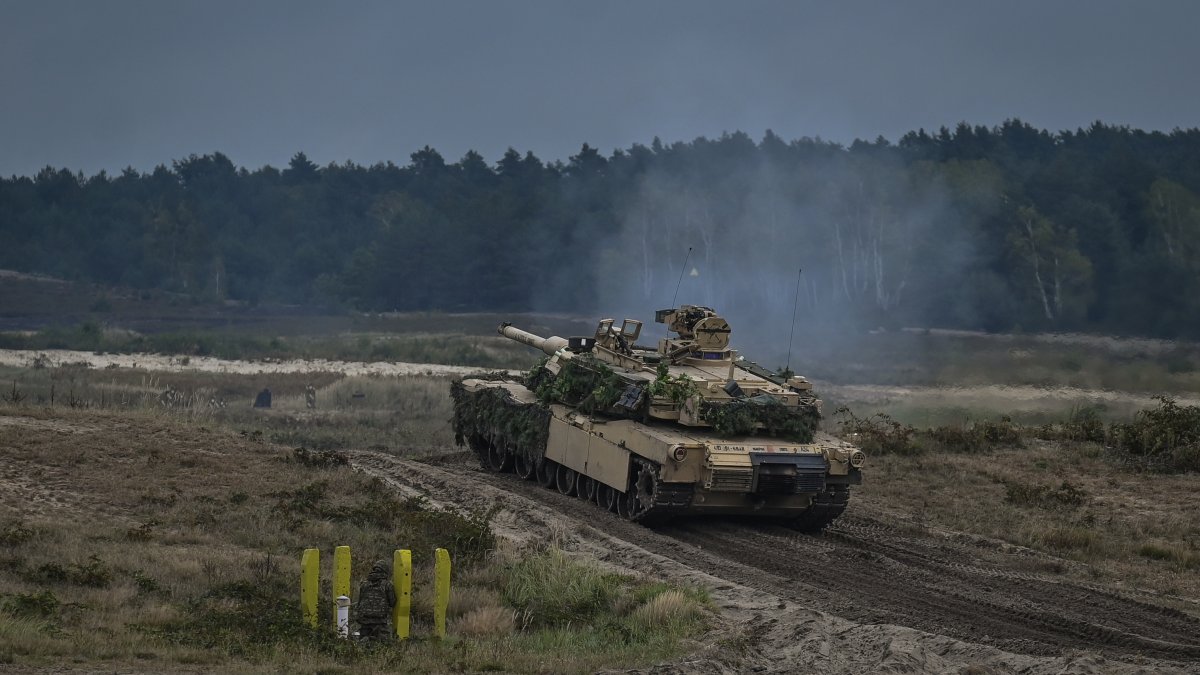 США готуються затвердити танки Abrams для України – NBC Chicago