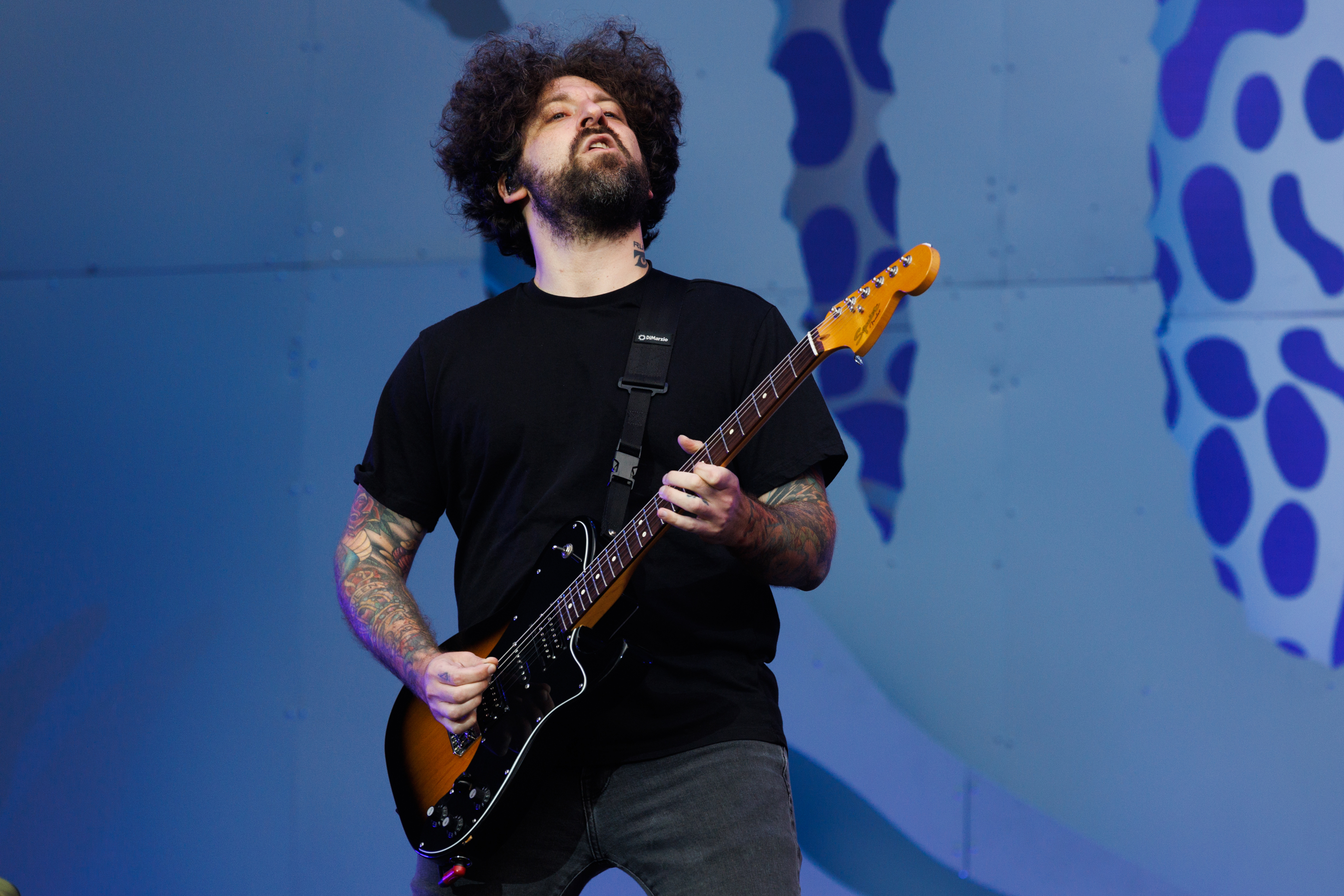 Fall Out Boy Guitarist Joe Trohman Says He Is ‘Stepping Away’ From Band – NBC Chicago