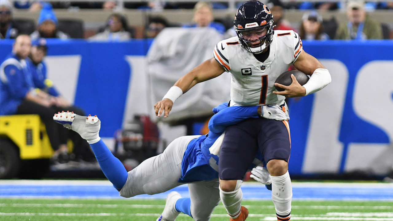 Bears Change Tune on Plan to Play Justin Fields Vs. Vikings