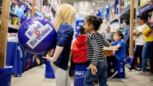 Lowe’s Pilots Birthday Parties at 10 US Locations, Including One in the Chicago Suburbs – NBC Chicago