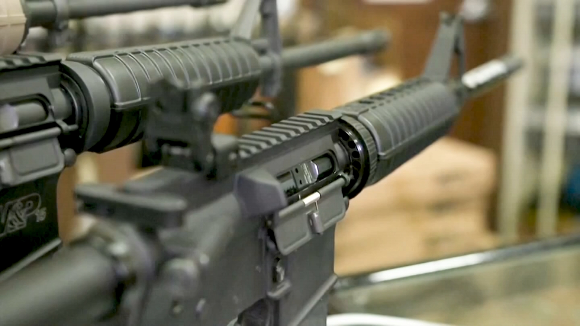 Judge Temporarily Halts Illinois Assault Weapons Ban Amid Lawsuits – NBC Chicago