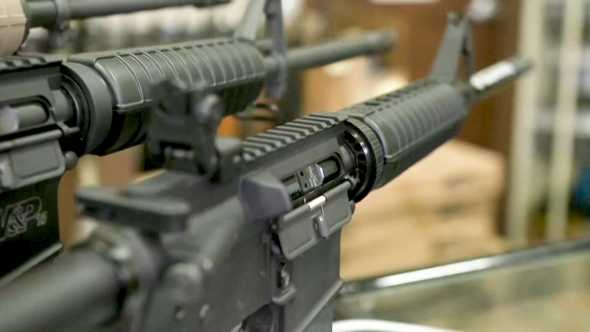 Bid to block Illinois’ new assault weapons ban now before federal appeals court – NBC Chicago