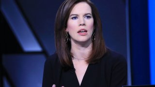 Kelly Evans
