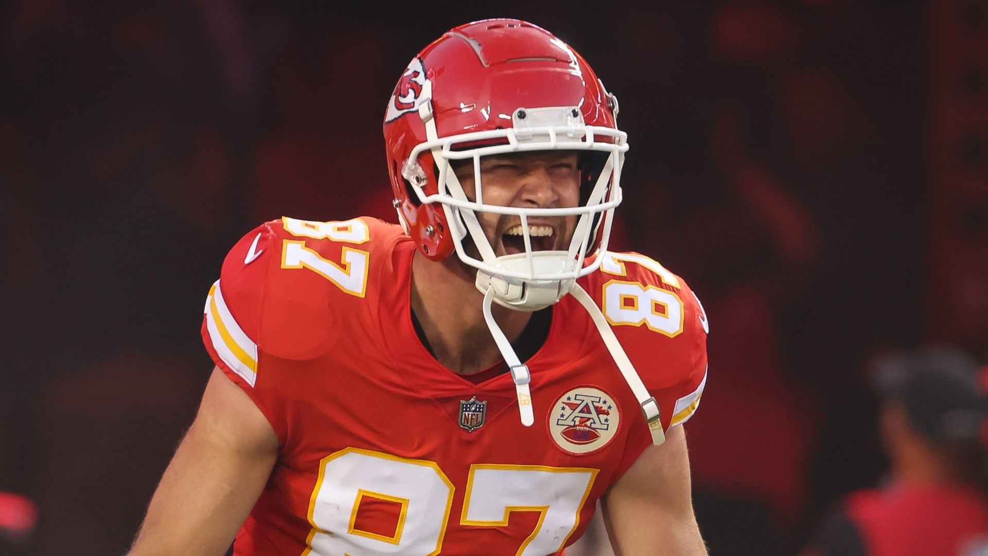 Travis Kelce's Nieces Wyatt and Elliotte Make an Adorable Cameo on