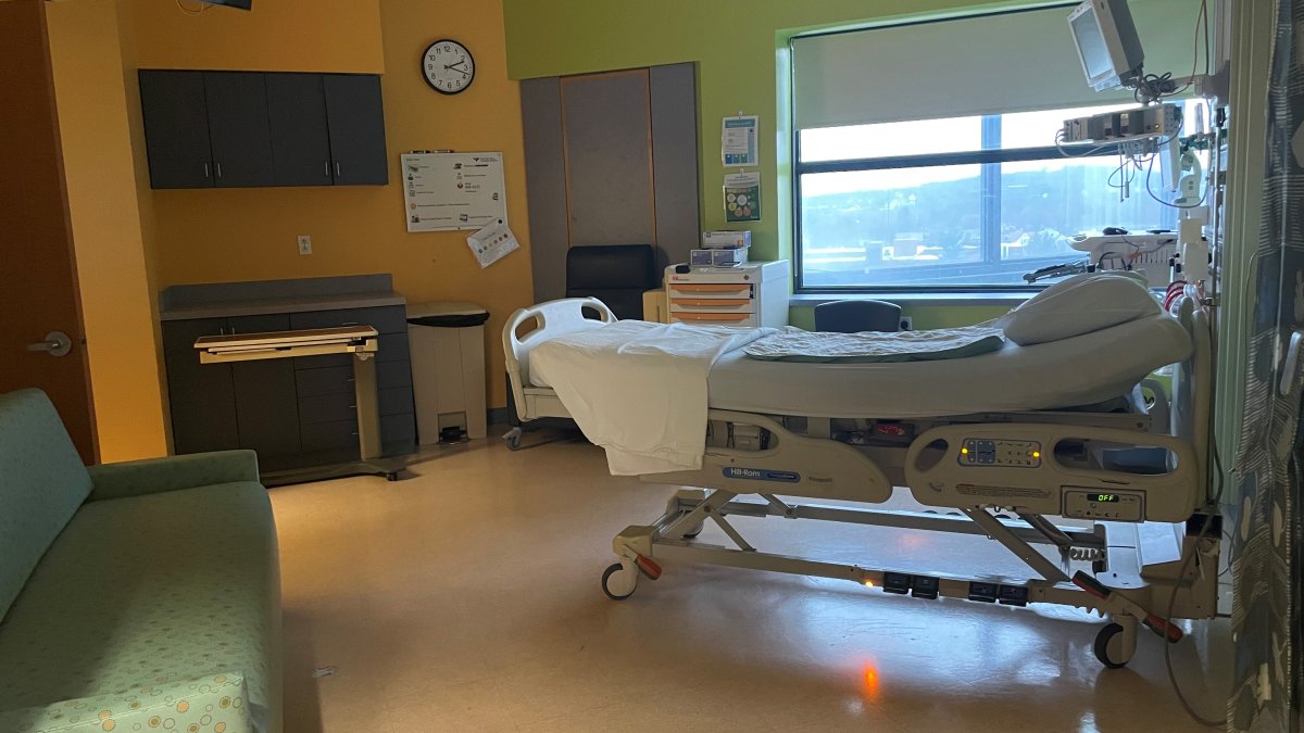 Officials discuss safety, health protocols for migrants in Chicago