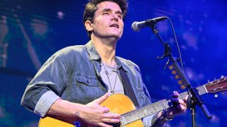 SAN JOSE, CALIFORNIA – DECEMBER 02: John Mayer performs at Alice 97.3’s Alice In Winterland at SAP Center on December 02, 2022 in San Jose, California. (Photo by Steve Jennings/WireImage)