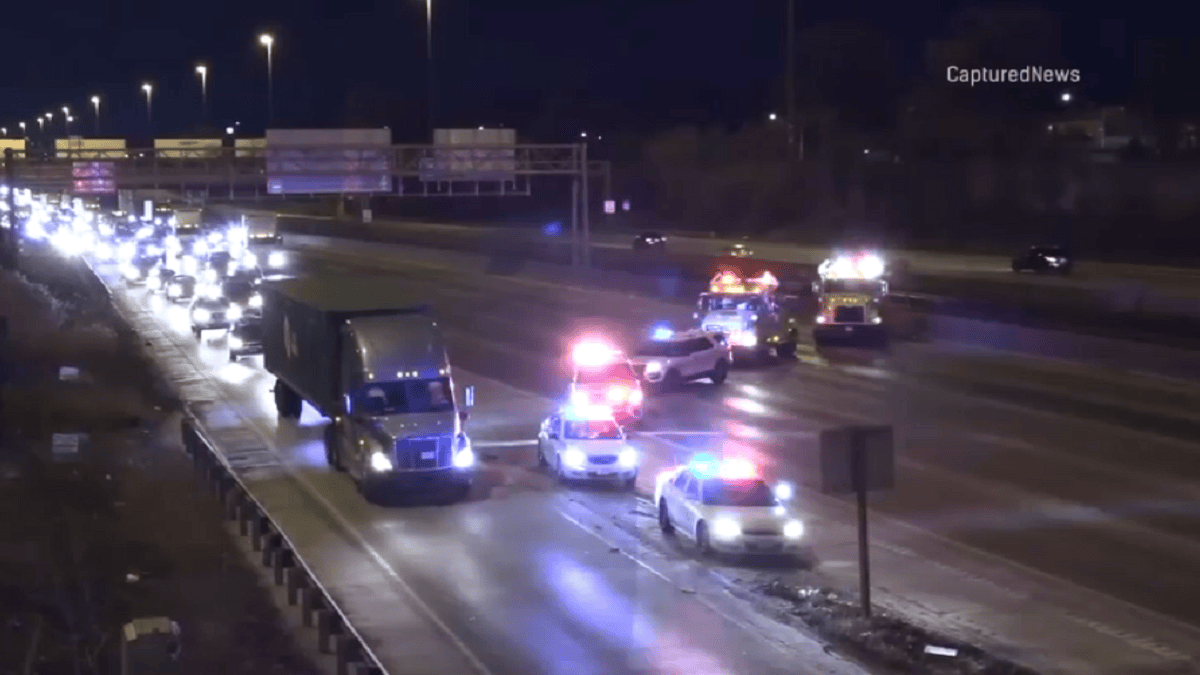 Person Killed in Crash on Dan Ryan Expressway – NBC Chicago
