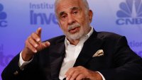 Carl Icahn Blasts Illumina for Nearly Doubling CEO's Pay Despite Steep Drop in Market Value