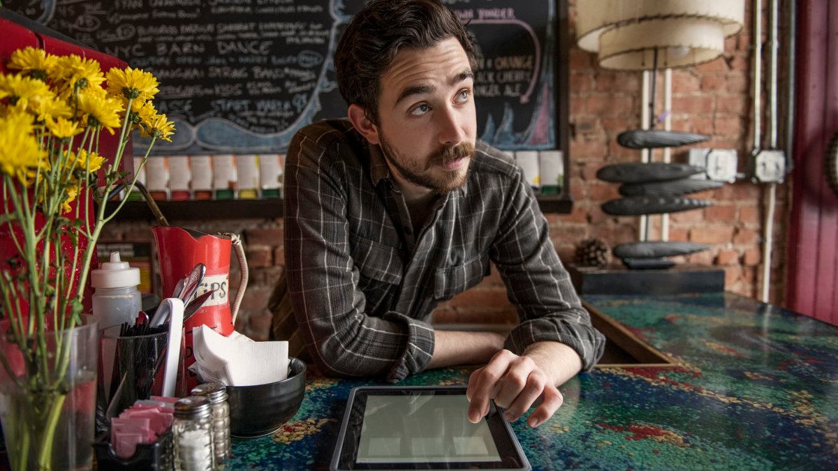 Cleveland Has the Most Generous Tippers in the U.S.—San Francisco Comes in Dead Last - Vimarsana News