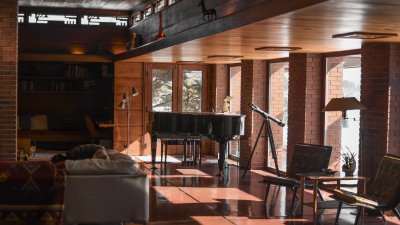 House Tour: See Inside Frank Lloyd Wright's ‘Dream House' in Wisconsin