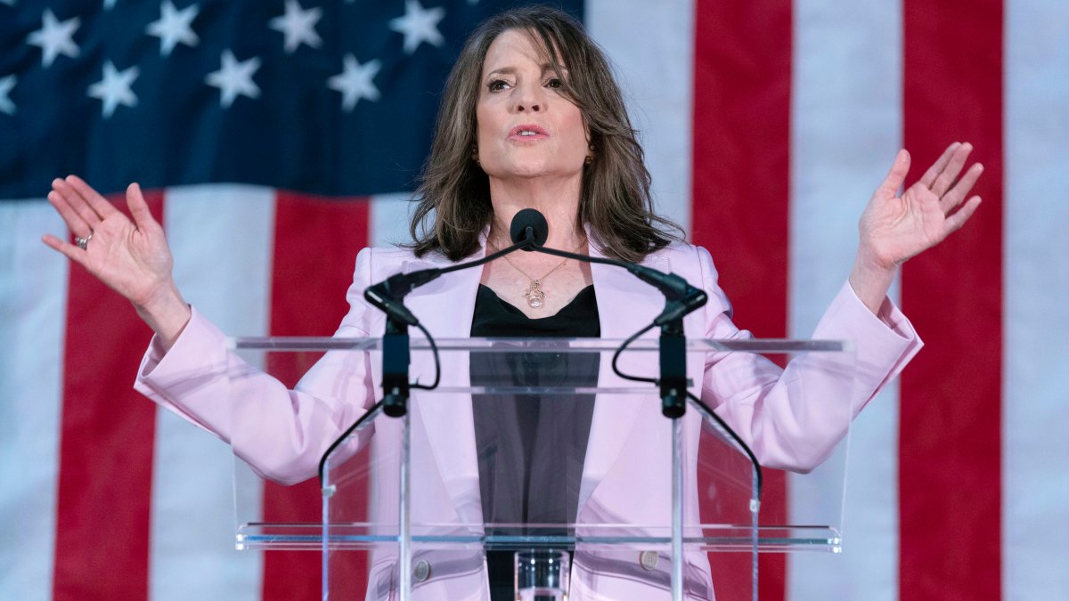 Marianne Williamson Launches 2024 Presidential Bid – NBC Chicago - Vimarsana News