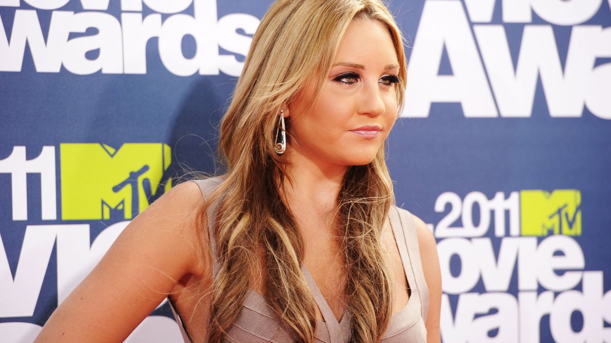 Amanda Bynes Placed on 72-Hour Psychiatric Hold – NBC Chicago - Vimarsana News