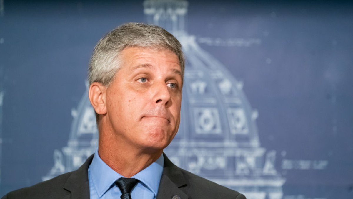 Minnesota Sen. Steve Drazkowski Votes Against Free School Lunch Proposal – NBC Chicago - Vimarsana News