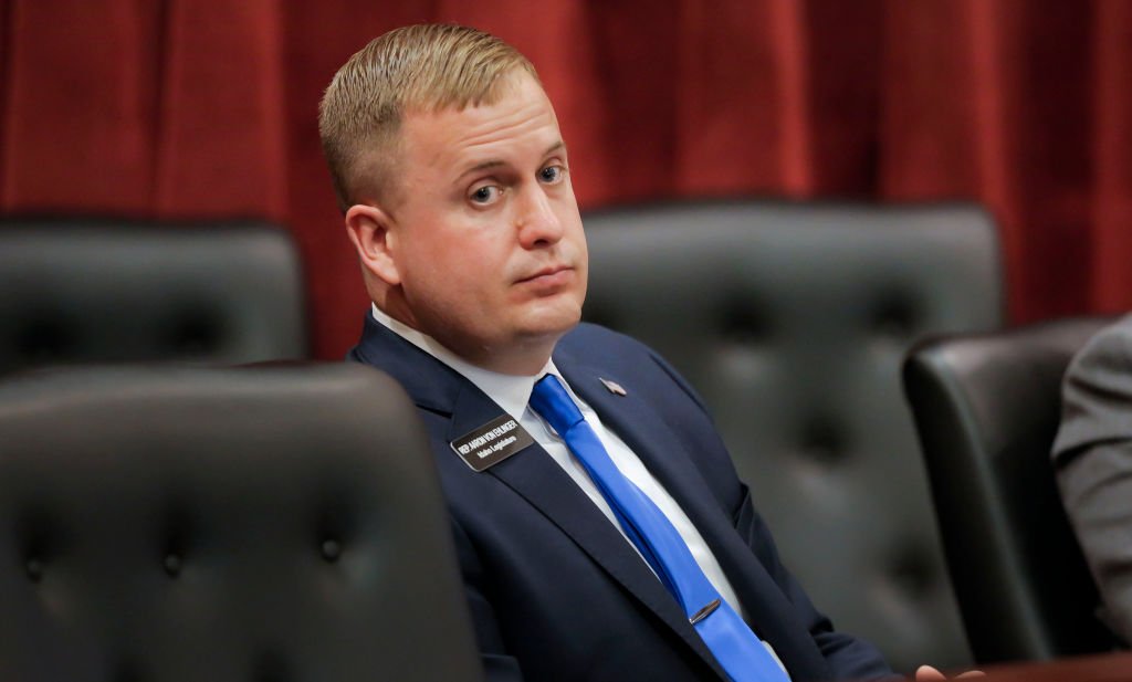 Ex-Intern Accusses Idaho Lawmakers of Harassment After Being Raped by Rep. Aaron von Ehlinger – NBC Chicago - Vimarsana News