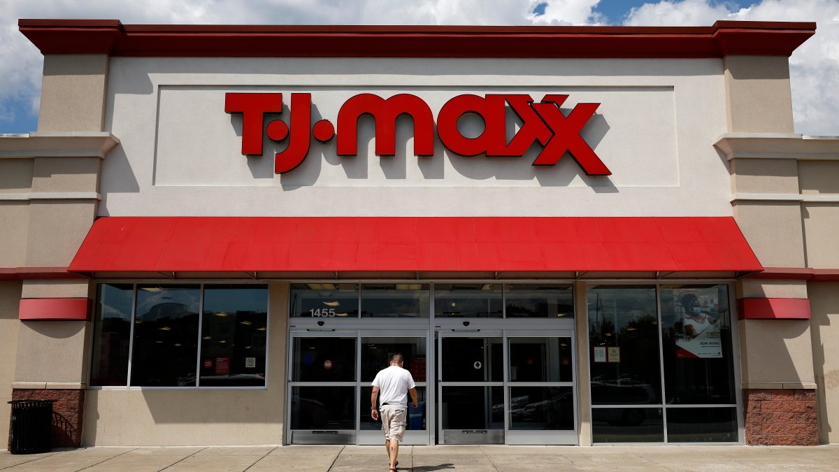 TJ Maxx和Marshalls关闭芝加哥的店铺。在这里了解更多信息