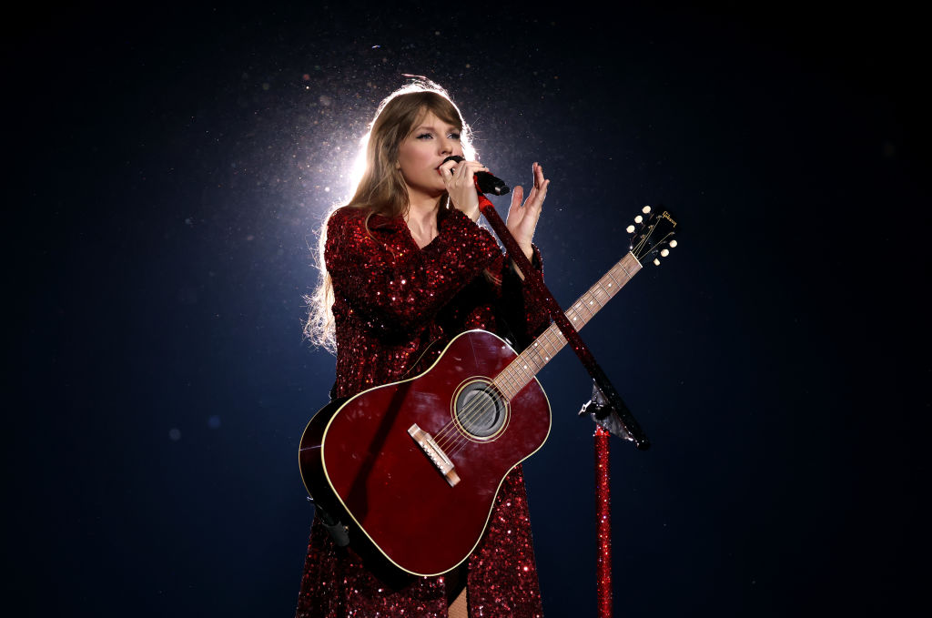 Here's Taylor Swift's Complete Setlist For The Opening Night Of Her ...