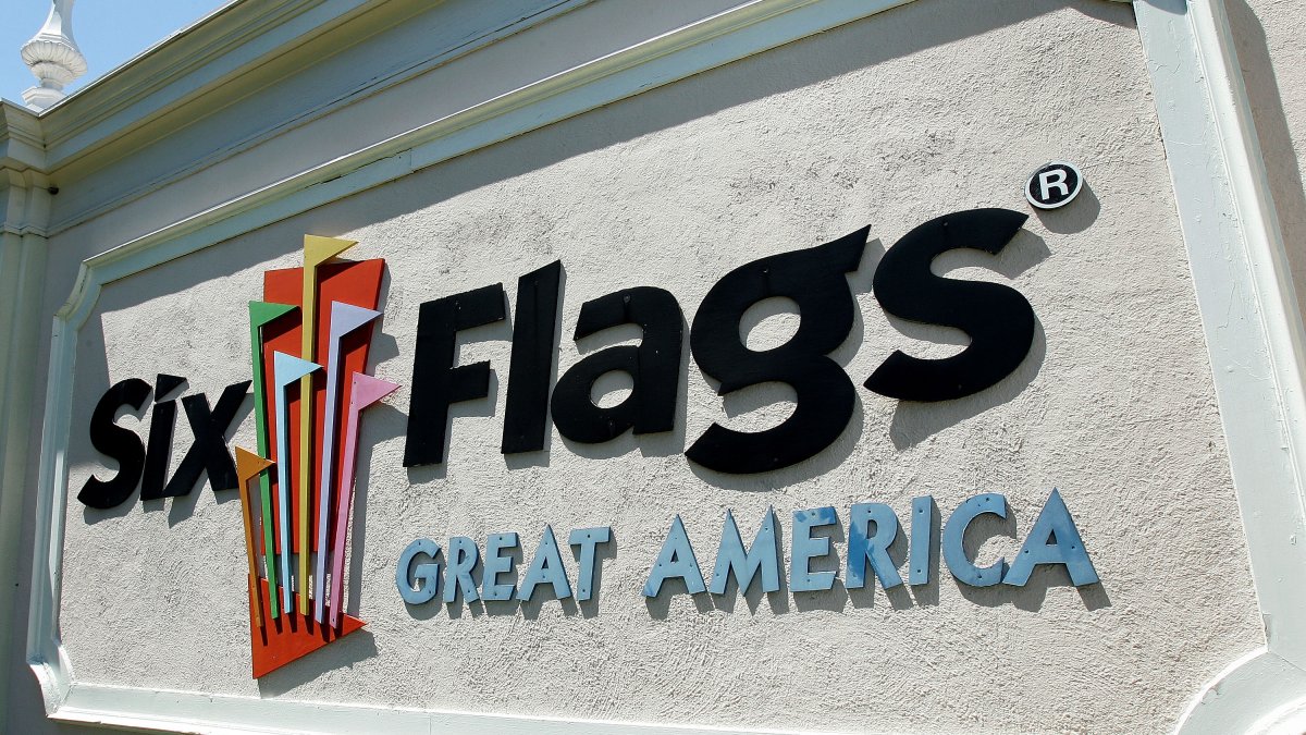 Here’s the Opening Date For the 2023 Six Flags Great America Season