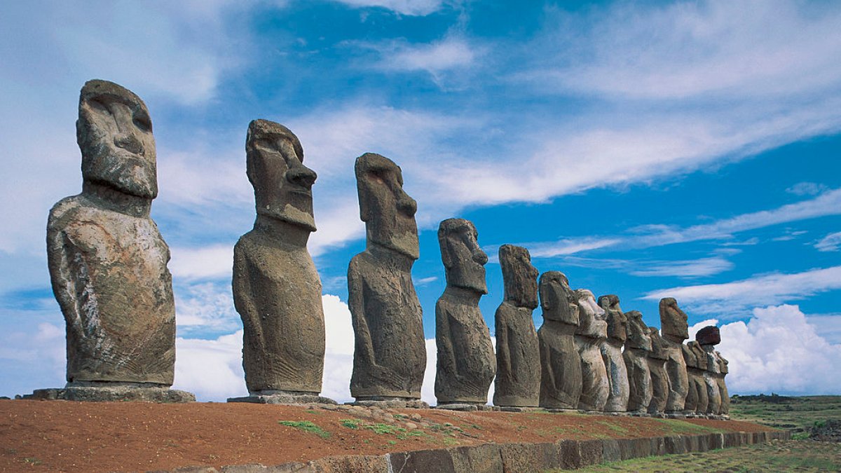 Descubren nueva estatua Moai en Isla de Pascua – Telemundo Chicago