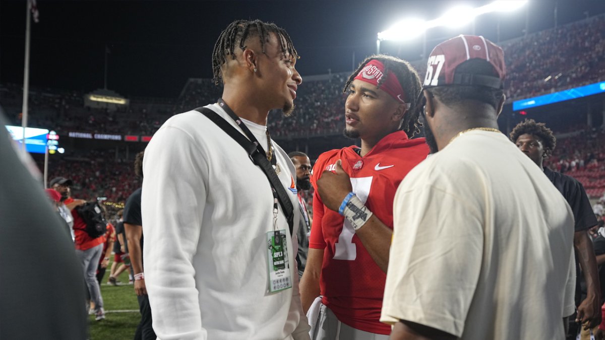 Micah Parsons Compares Bears' Justin Fields' Draft Slip to C.J. Stroud - Vimarsana News