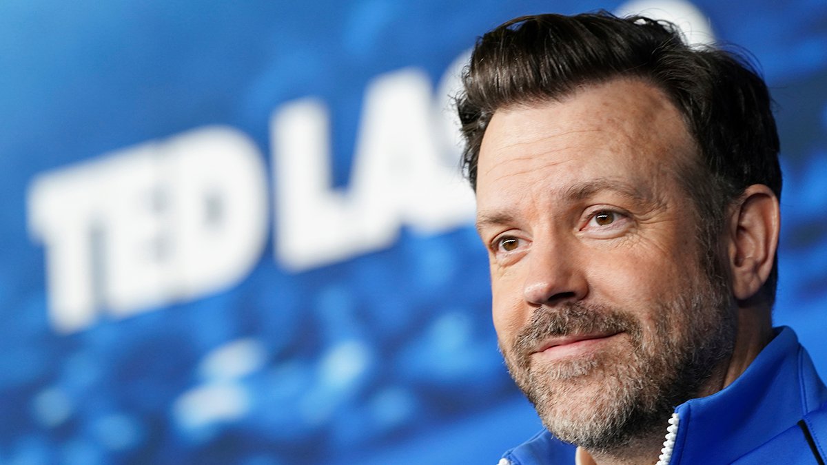 The iconic &lsquo;Ted Lasso dance actually has ties to the Chicago Bears, Jason Sudeikis reveals