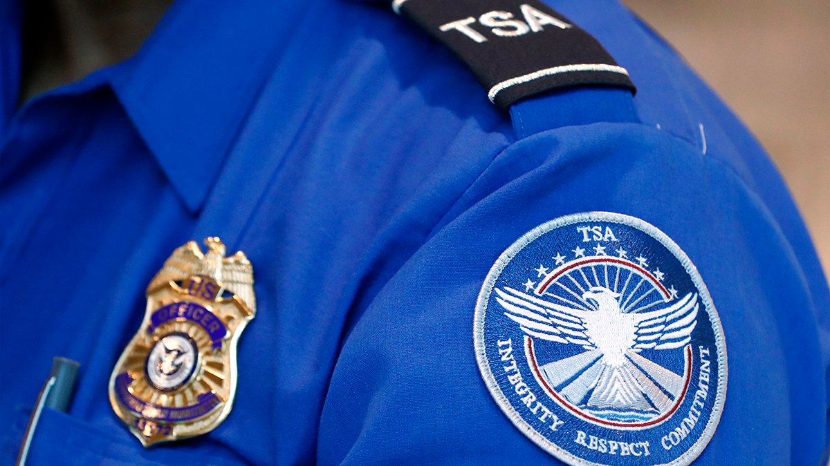 Congress to Consider New No-Fly List for Unruly Passengers – NBC Chicago - Vimarsana News