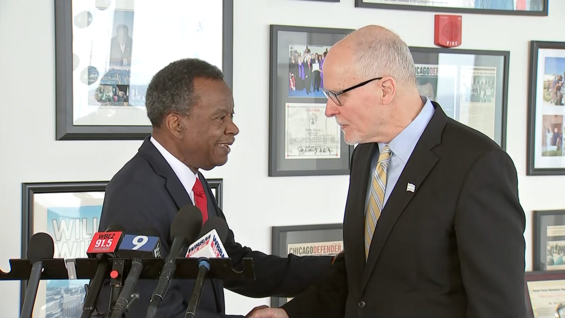 Willie Wilson Endorses Paul Vallas, Citing Concerns Over Tax