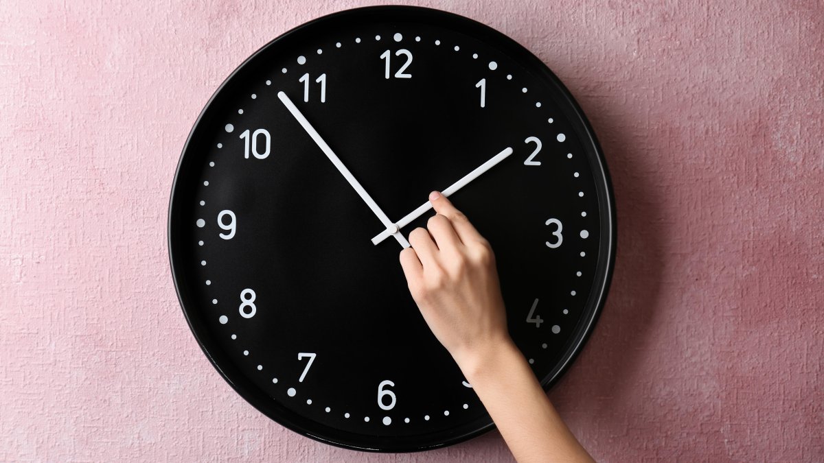 Daylight Savings Time starts Sunday; it could be the last time clocks change  – The Carroll Times