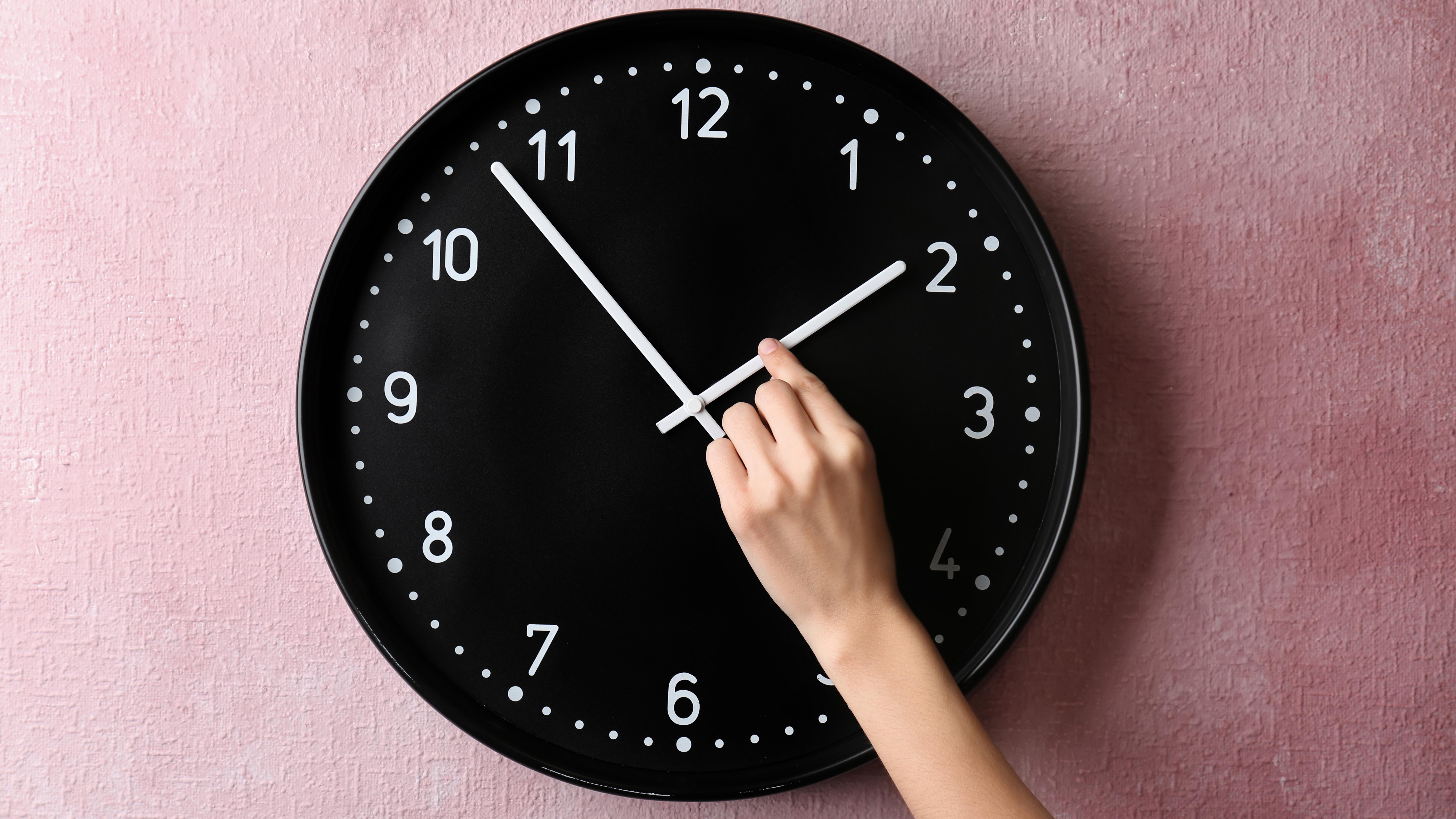 Daylight saving time doesn't permanently end November 2023
