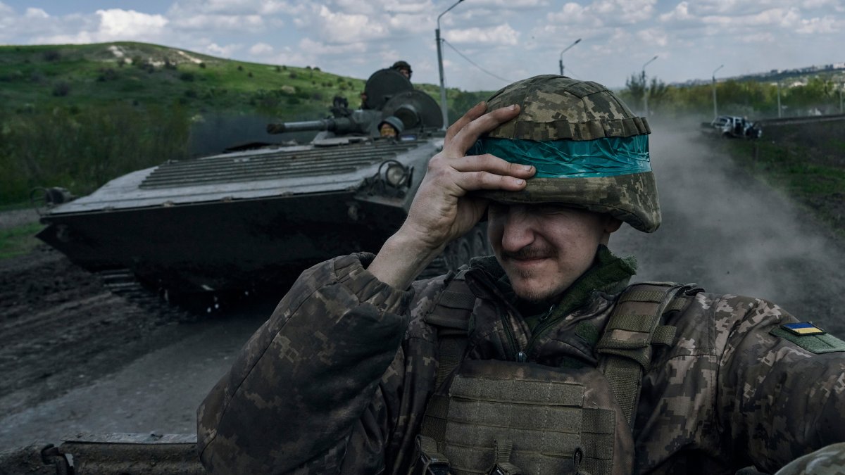 盟国向乌克兰交付了超过 98% 的承诺战车 – NBC Chicago