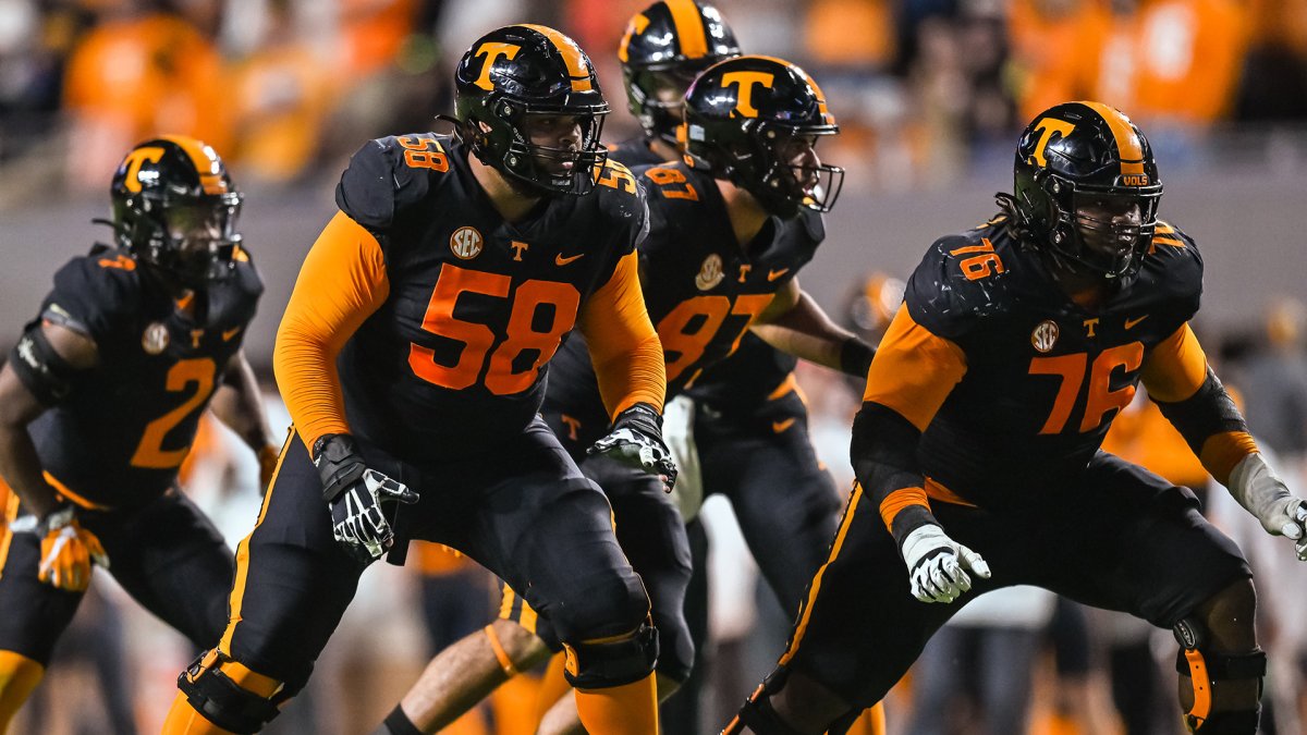 Chicago Bears draft Tennessee OT Darnell Wright at No. 10