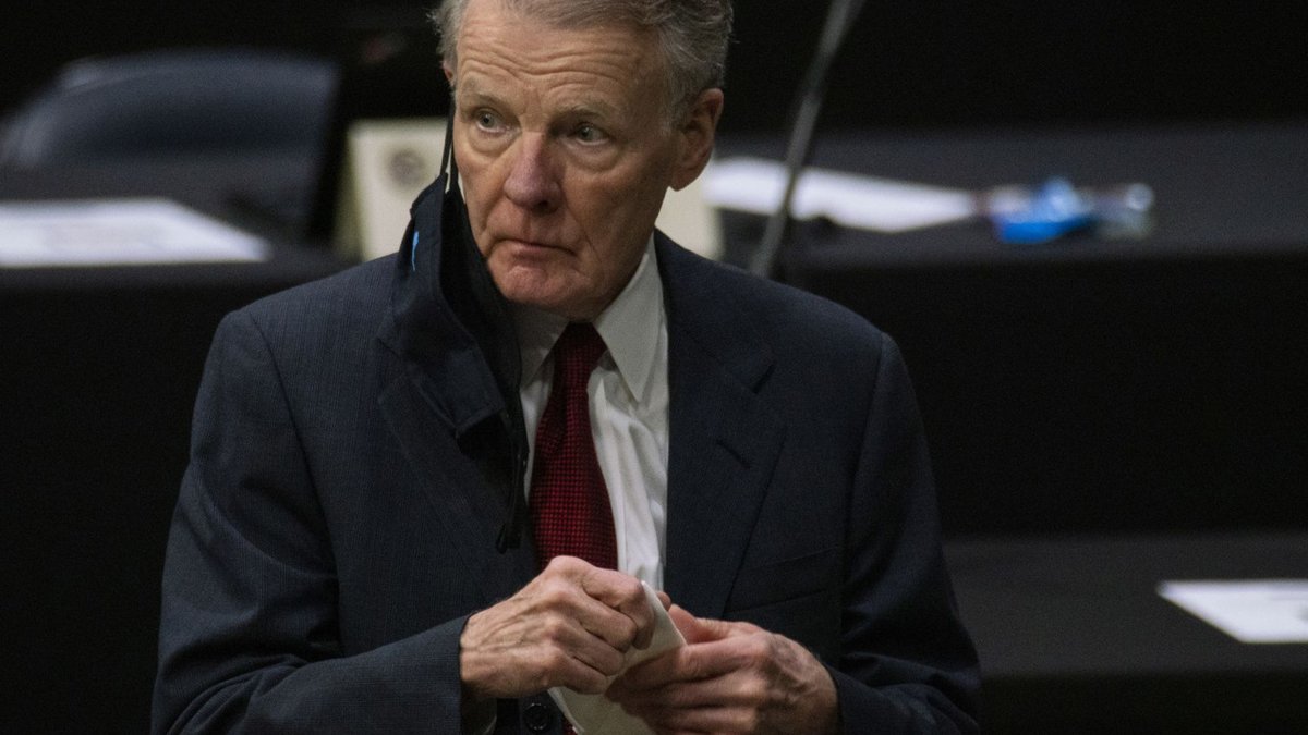 After taking down Mike Madigan, top Chicago prosecutor is taking Trump buyout