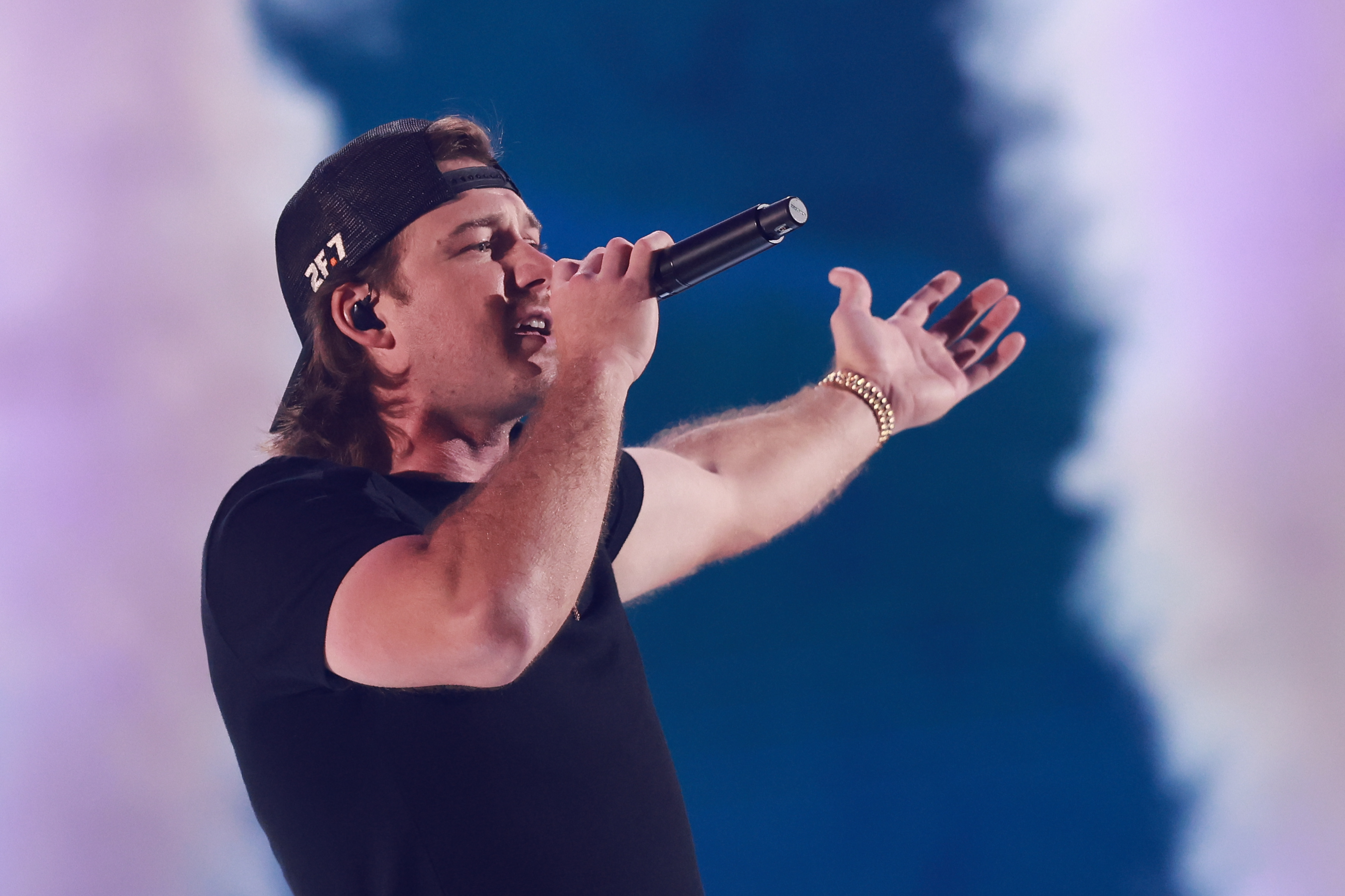 Morgan Wallen Returns To The Stage, Breaks A Record At Wrigley Field 