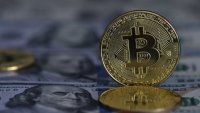 Bitcoin Falls Ahead of Debt Ceiling Vote, Heads for Its First Losing Month of the Year