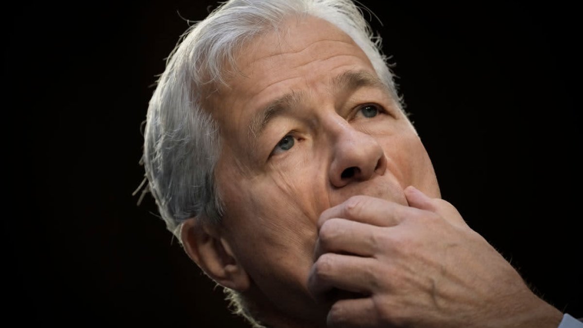 JPMorgan CEO Jamie Dimon Says He's 'So Sad' the Bank Had Relationship With Jeffrey Epstein – NBC Chicago - Vimarsana News
