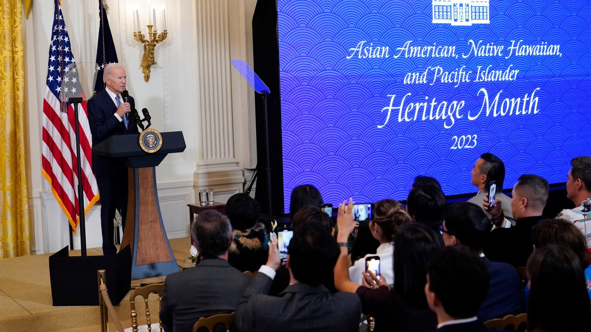 Biden Calls for 'Fair Deal' for Striking Hollywood Writers – NBC Chicago - Vimarsana News